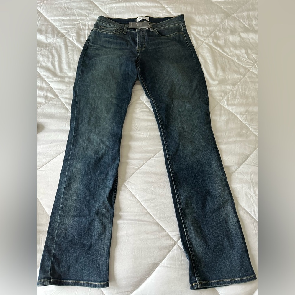New with tags everyday for jeans. Straight leg. Size 31
